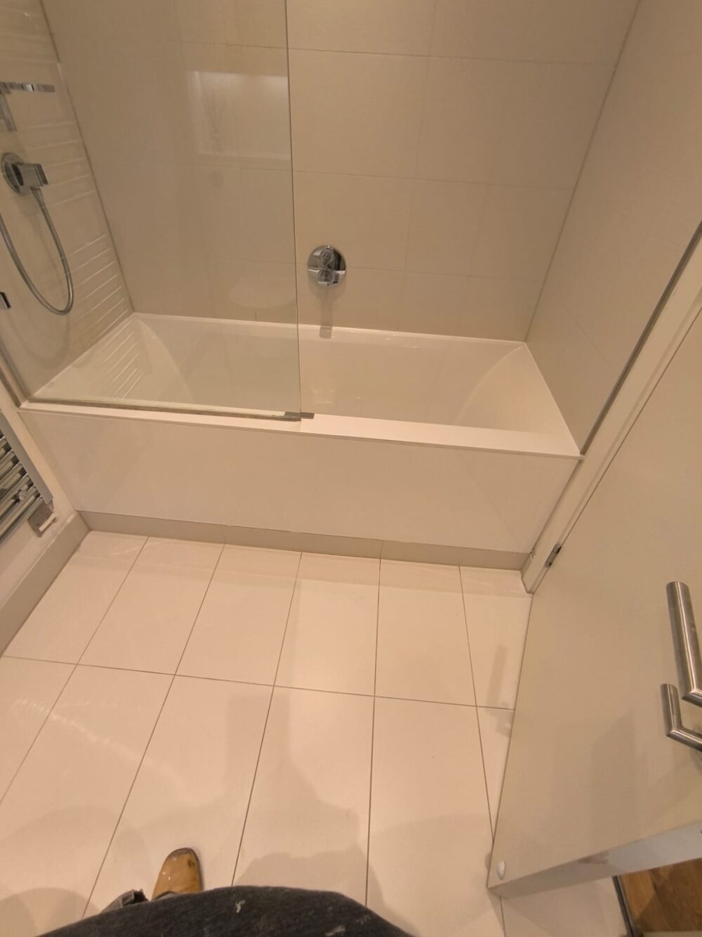 06fb93d2-0051-46a9-a9c3-f287e4a9cf85