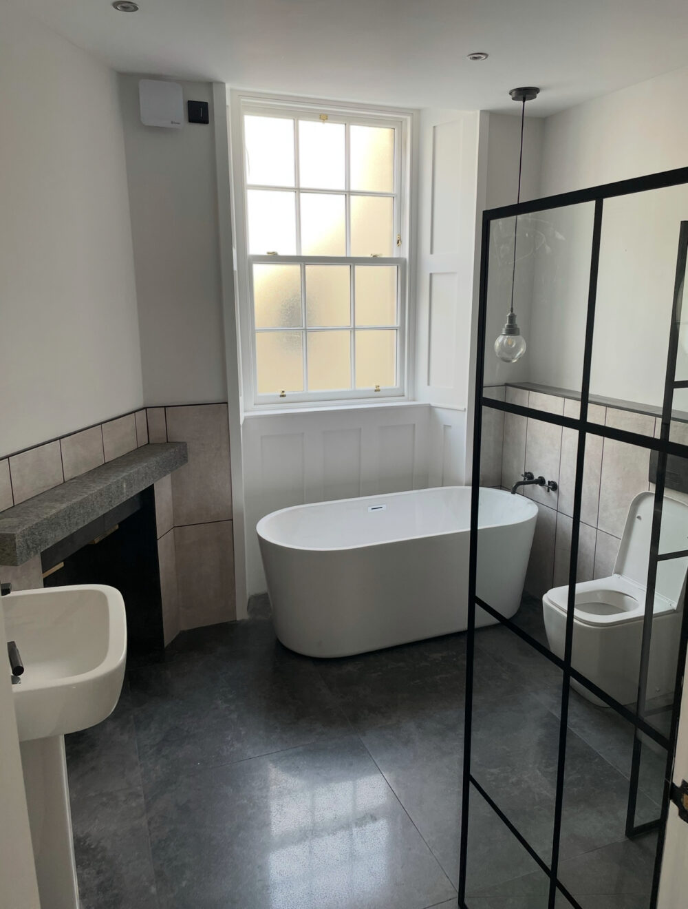 bathroom fitting Edinburgh - The Private Contractor