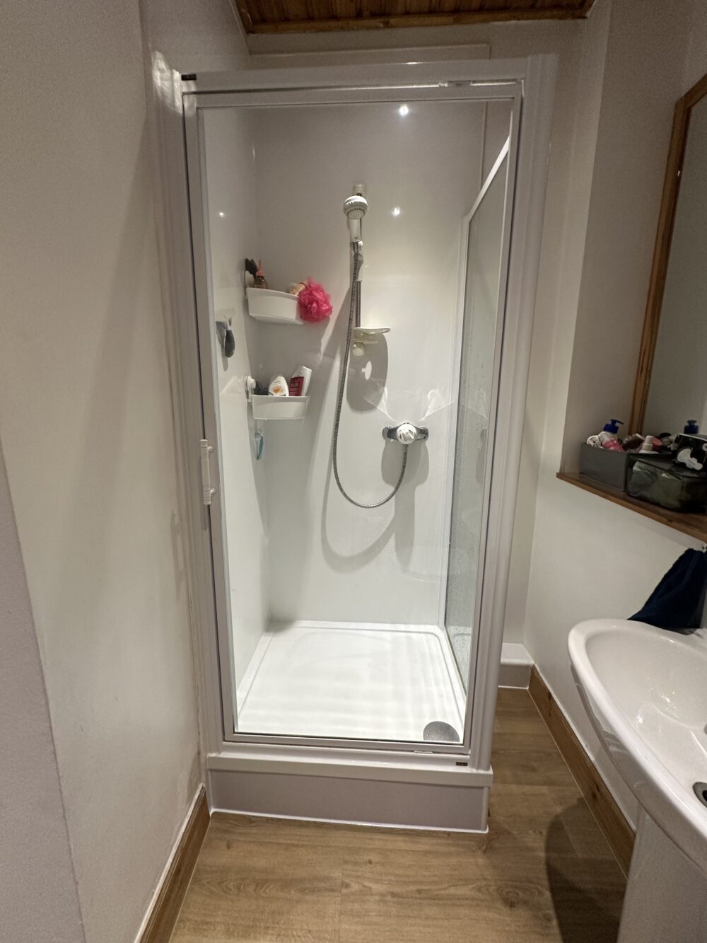 bathroom fitting Edinburgh - The Private Contractor